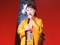 井上由美子