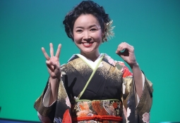 デビュー30周年記念コンサートを開催した田川寿美