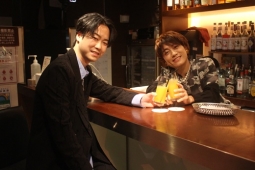 新曲発売記念イベントを行ったはやぶさ