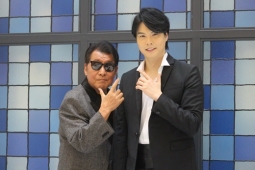 （左から）レーモンド松屋、松尾雄史