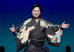 三山ひろし