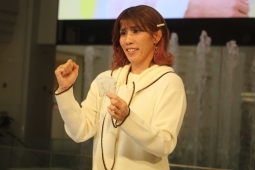 メジャーデビューイベントを行った吉田沙保里
