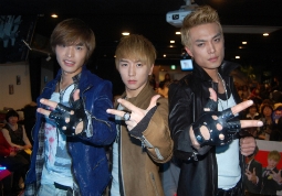 新大久保発の男性Ｋ‐ＰＯＰグループ、ＪａｃＫｓがメジャーデビュー