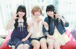 「アイドルマスター　ミリオンラジオ！」開始（左から）山崎、麻倉、田所
