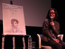 試写会イベントに出席した中嶋朋子