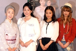 NHKのドラマ「マドンナ・ヴェルデ」をPRした（左から）藤村志保、松坂慶子、国仲涼子、南明奈