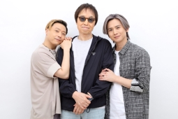 （左から）堂本剛、吉田拓郎、堂本光一　（C）フジテレビ