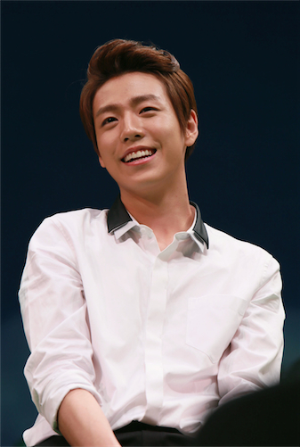 leehyunwoo.jpg