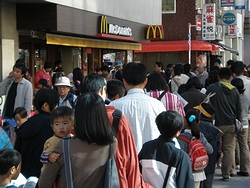 30マクドナルド.jpg