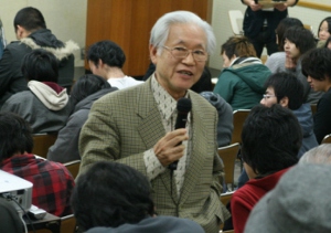 佐藤校長授業.JPG